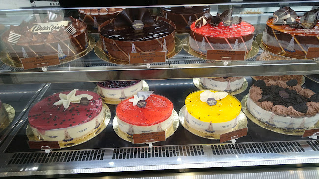 Opinii despre Profiterole Patisserie Strathfield în Sydney - Hospitality and gastronomy