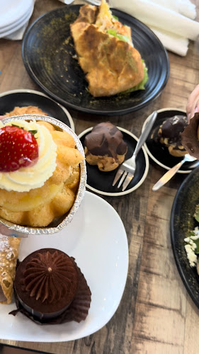 Profiterole Patisserie Strathfield - Hospitality and gastronomy
