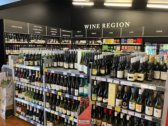 Opinii despre Liquorland Pacific Pines în Pacific Pines - Hospitality and gastronomy