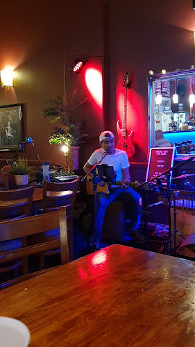 Makan² Cafe - Hospitality and gastronomy