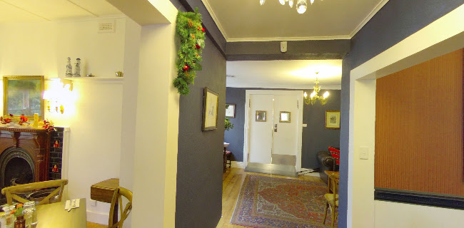 King Henry’s Restaurant