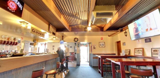 Victoria Hotel Warrnambool