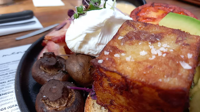 King Of The Castle Cafe - Geelong West