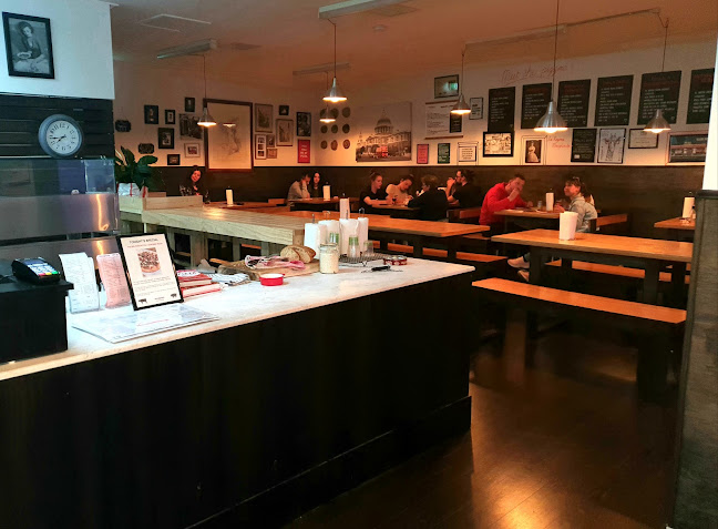 336 Findon Rd, Kidman Park SA 5025