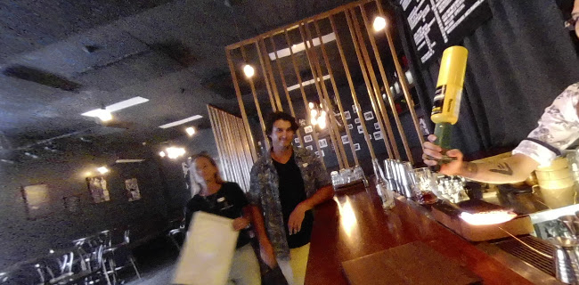 Comentarii opinii despre Three Wolves