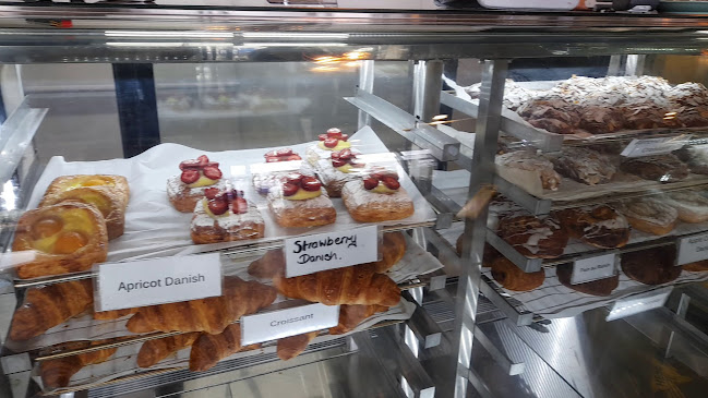 Opinii despre Salt Village French Patisserie în Kingscliff - Hospitality and gastronomy