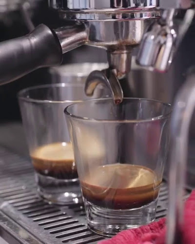 Opinii despre Bearded Brothers Espresso - Coffee în Melbourne - Hospitality and gastronomy