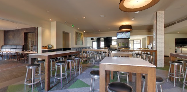 Comentarii opinii despre The Precinct Hotel