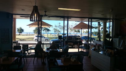 Cafe Kirra