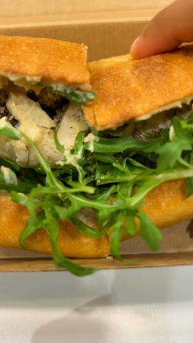 EARL Canteen - Collins Place