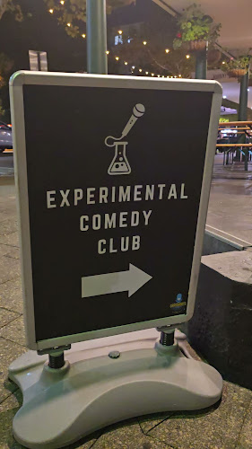 Comentarii opinii despre Lynott's Lounge