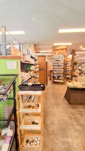 Opinii despre Organic Feast Wholefoods Market în East Maitland - Hospitality and gastronomy