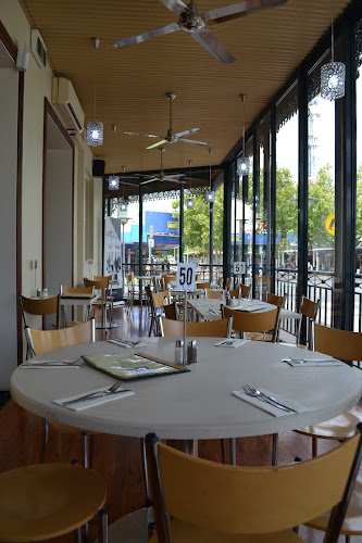 Aussie Hotel - Hospitality and gastronomy