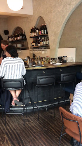 Opinii despre Ester Restaurant în Chippendale - Hospitality and gastronomy