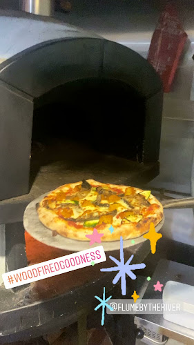 Opinii despre Flume By The River în Maroochydore - Hospitality and gastronomy