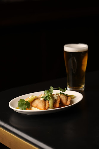 Comentarii opinii despre The Cricketers Bar