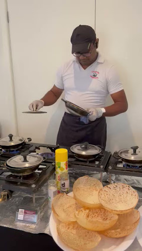 Opinii despre Crunchy Hoppers în Glen Waverley - Hospitality and gastronomy