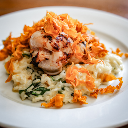 Comentarii opinii despre Milestone Hotel