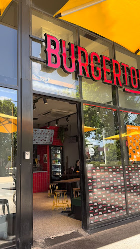 Opinii despre Burgertory (Caroline Springs) în Caroline Springs - Hospitality and gastronomy