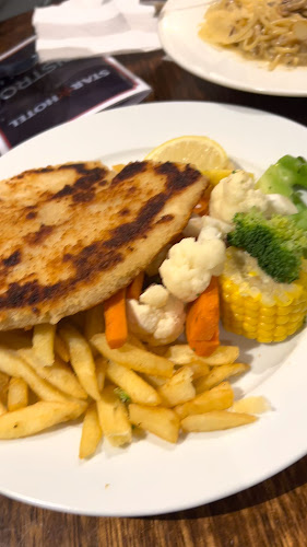 Star Hotel Albury - Hospitality and gastronomy