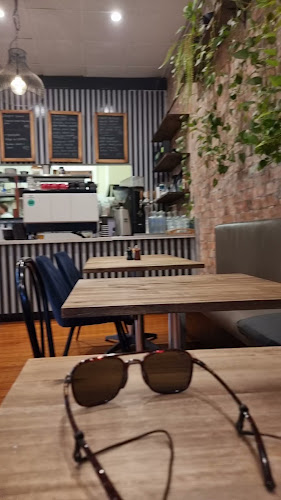 Opinii despre Cirque în Newcastle - Hospitality and gastronomy