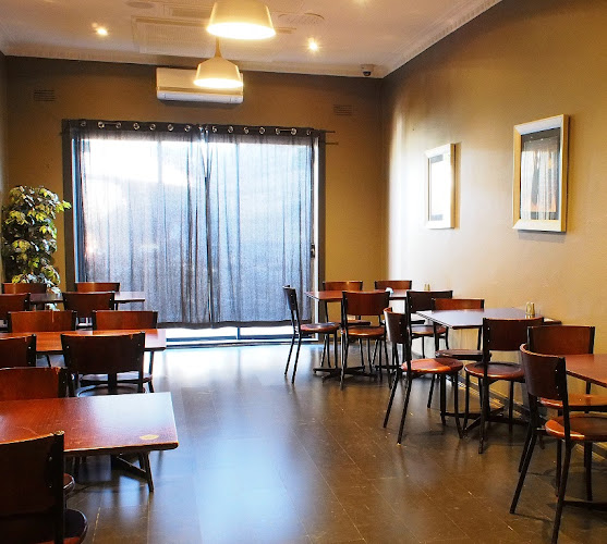 60 Macedon St, Sunbury VIC 3429