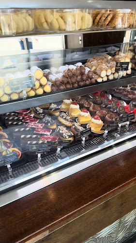 Opinii despre Profiterole Patisserie Strathfield în Sydney - Hospitality and gastronomy