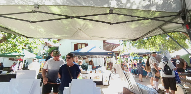 Comentarii opinii despre Broome Courthouse Markets