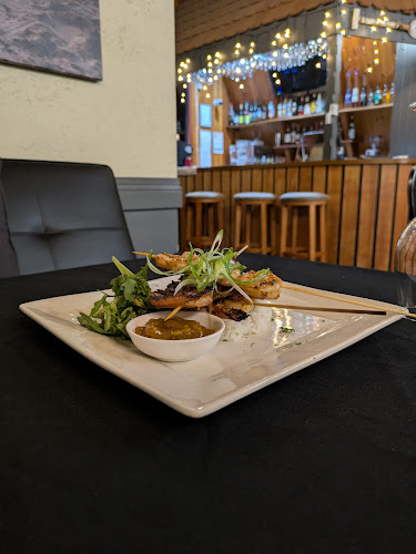 9 Murchison Hwy, Somerset TAS 7322