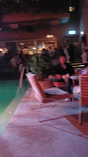 Comentarii opinii despre Pool Club