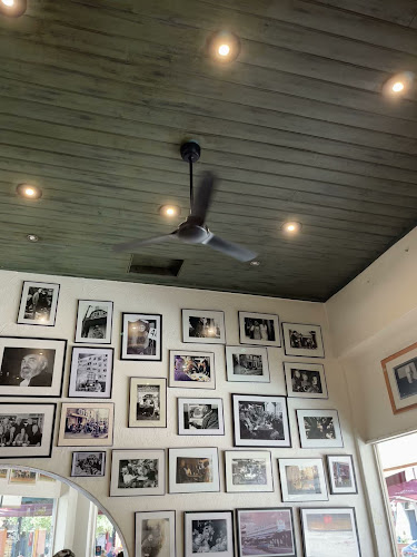 Comentarii opinii despre Gino's