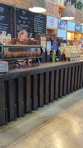 2/59 Rene St, Noosaville QLD 4566