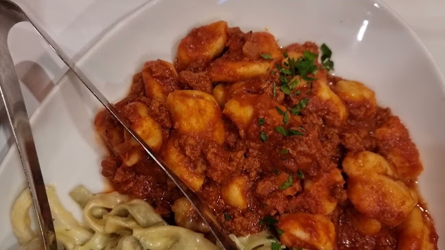 Opinii despre Café Corretto – Ferrari Restaurant în Carlton - Hospitality and gastronomy