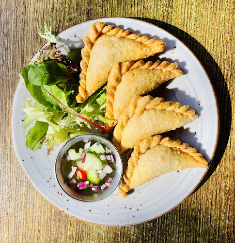 Carnation Thai Restaurant Wollongong - Hospitality and gastronomy