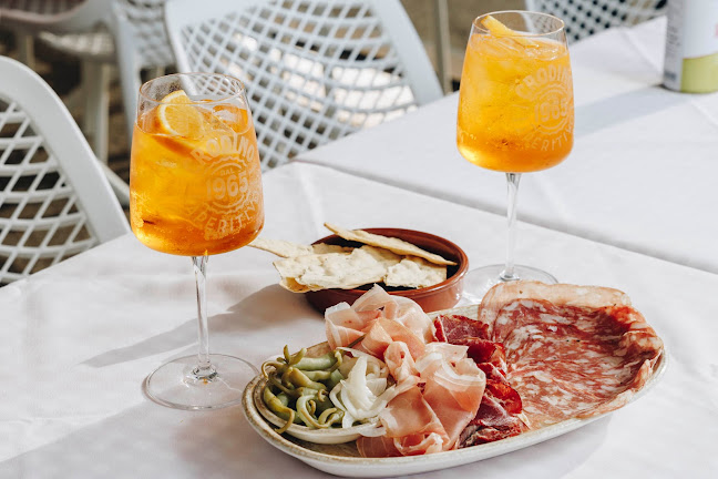 Opinii despre Hungry Wolf's Terrigal în Terrigal - Hospitality and gastronomy