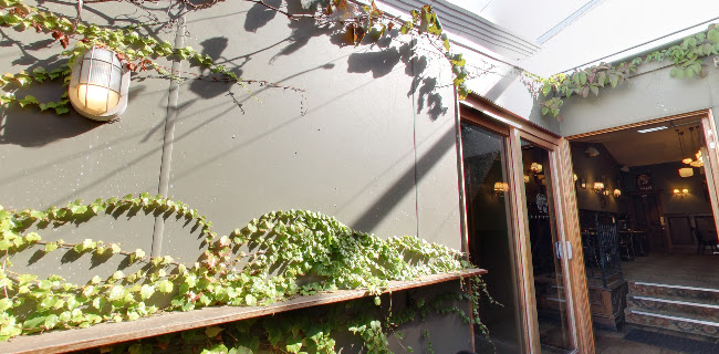 The Local Taphouse - Hospitality and gastronomy