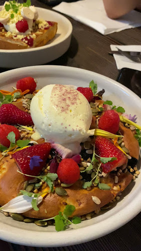 Opinii despre Top Paddock Cafe în Richmond - Hospitality and gastronomy