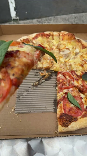 Opinii despre Pizza King Springvale în Melbourne - Hospitality and gastronomy