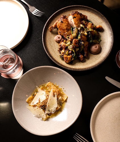 Opinii despre Temporada în Canberra - Hospitality and gastronomy