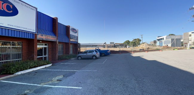 38 Crocker Dr, Malaga WA 6090