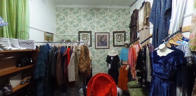 Comentarii opinii despre All Vintages Bazaar