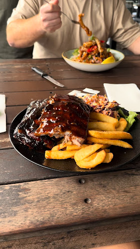 Opinii despre Chinderah Tavern în Chinderah - Hospitality and gastronomy