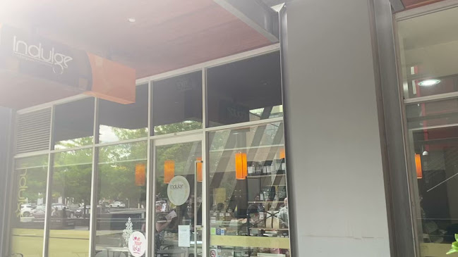 Comentarii opinii despre Indulge Fine Belgian Chocolates