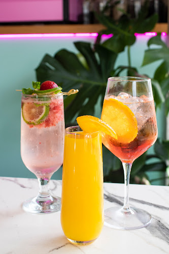 Comentarii opinii despre Refuel Hub