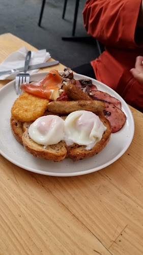 Opinii despre Corner & Bench în Melbourne - Hospitality and gastronomy