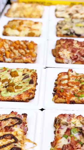 Opinii despre Sliced Detroit Pizza în Darlinghurst - Hospitality and gastronomy