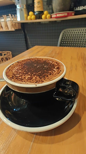 Opinii despre Saluministi Docklands în Docklands - Hospitality and gastronomy