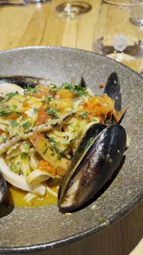 Louca's Restaurant - Adelaide