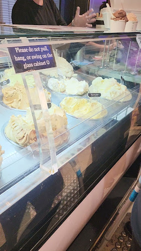 Opinii despre C9 Chocolate & Gelato Crows Nest în Crows Nest - Hospitality and gastronomy