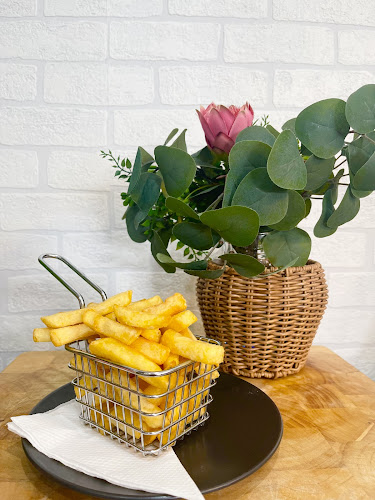 shop 16/302-324 Middleton Rd, Albany WA 6330